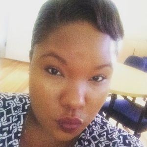 Meet your Posher, Destiny