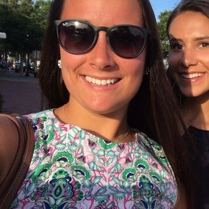 Meet your Posher, Alyssa