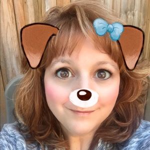 Meet your Posher, Carrie