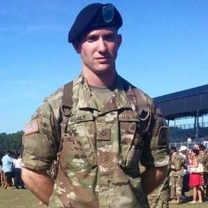 Meet your Posher, Justin