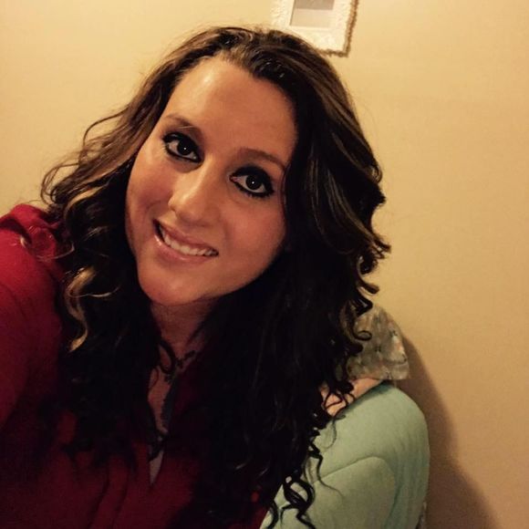 Meet your Posher, Christine - Picture 1 of 1