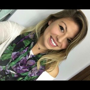 Meet your Posher, Katie