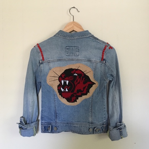 Hollister Denim Jacket w/Handmade embroidery XS