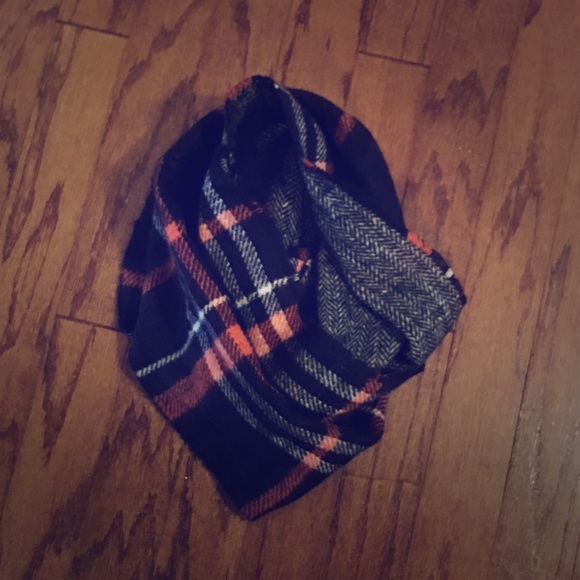 Plaid and chevron reversible infinity scarf