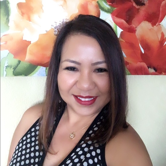 Meet your Posher, Ruth - Picture 1 of 1