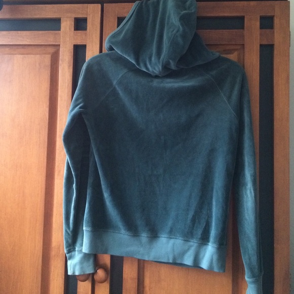 Juicy Couture sweater - Picture 3 of 3