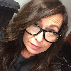 Meet your Posher, Paulette