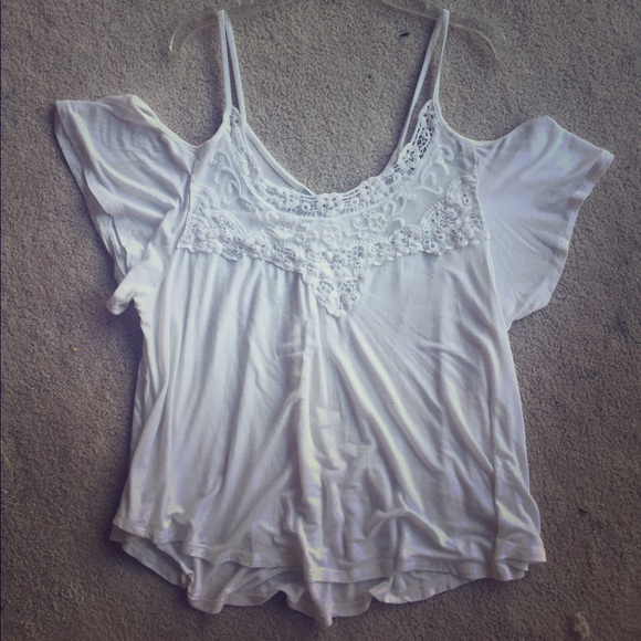 Short Sleeve Shirt with Shoulder Peekaboo