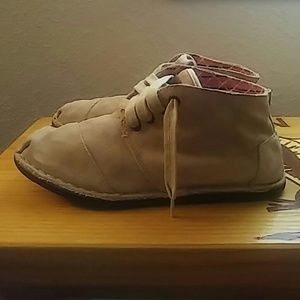 Toms ankle boots