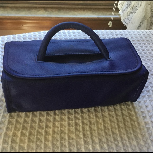 Cosmetic tote