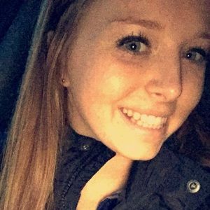 Meet your Posher, Hayley