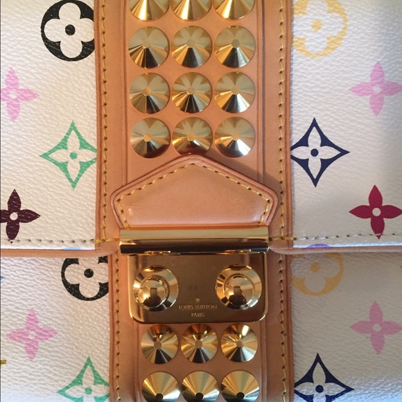 Louis Vuitton Clutch - Picture 3 of 4