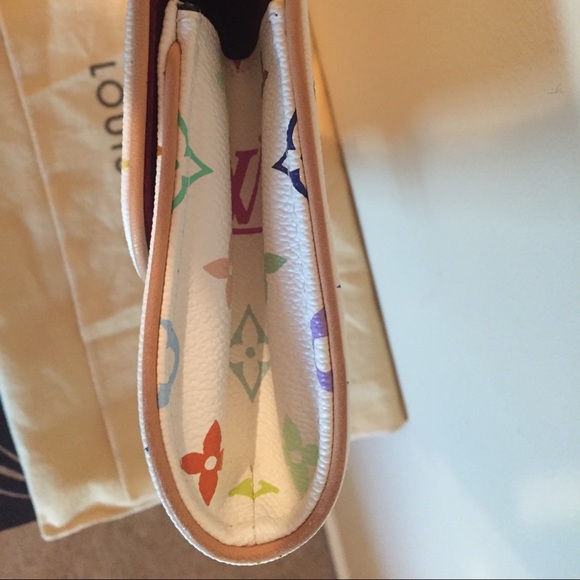 Louis Vuitton Clutch - Picture 4 of 4