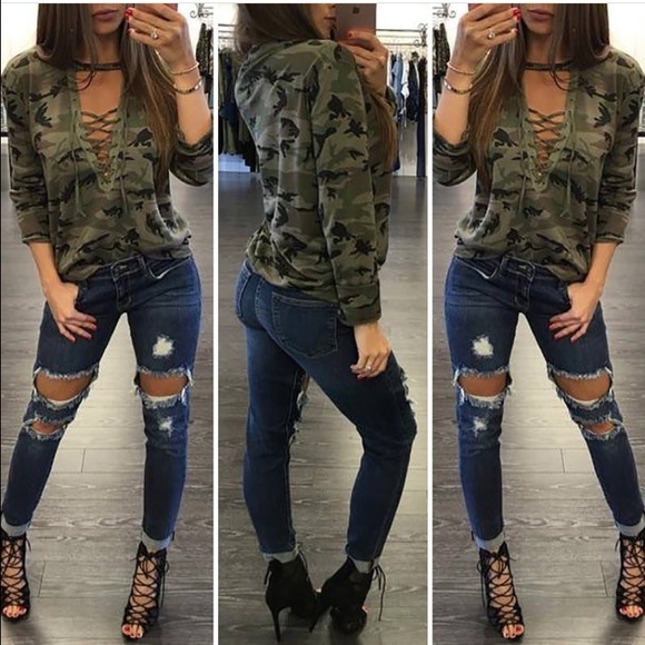 Lace up camo shirt