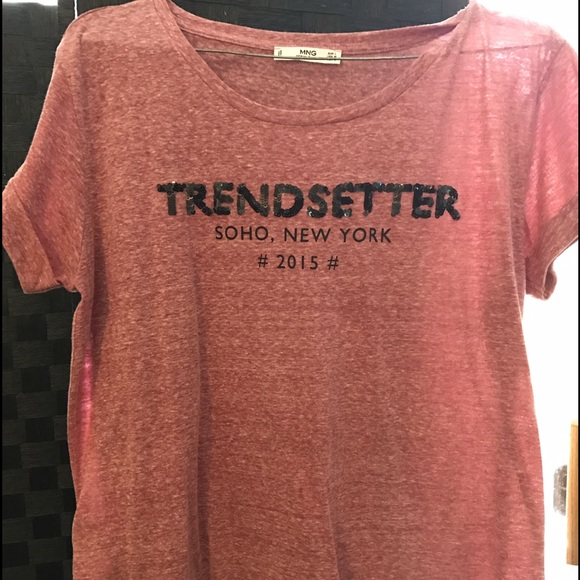 MNG medium T-Shirt with word 'Trendsetter.'