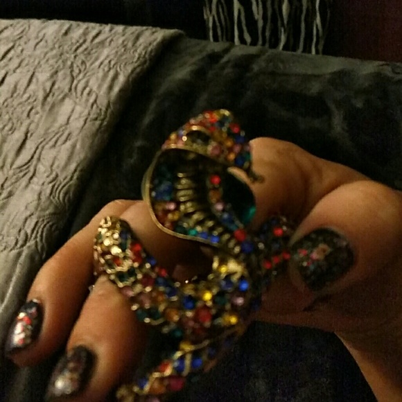 King cobra jewels bracelet - Picture 3 of 3