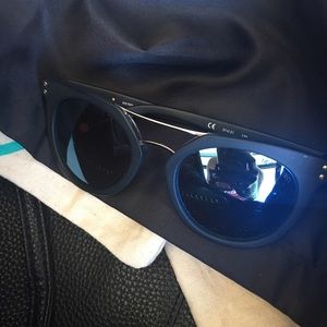 Authentic Henri Bendel sunglasses