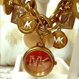 Michael KORS Gold Charm Watch