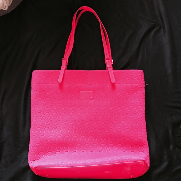 Bright Pink Michael Kors Purse !!