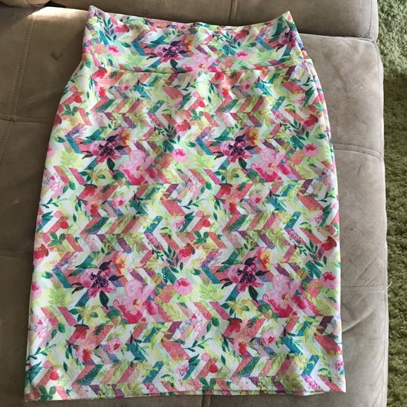 🎉🎉Black Friday special! Lularoe Cassie
