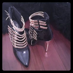 New black and gold boots
