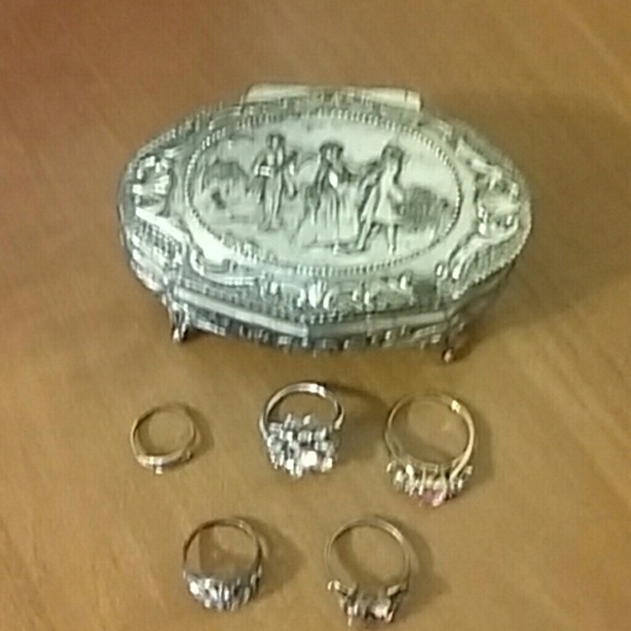 SOLD - Picture 2 of 4