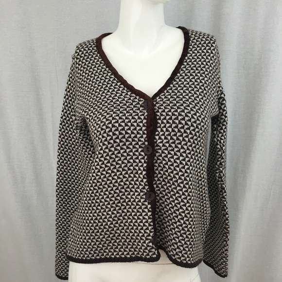 SOLD 🎒Sz Medium Cardigan Sweater Triangle Print - Picture 4 of 4