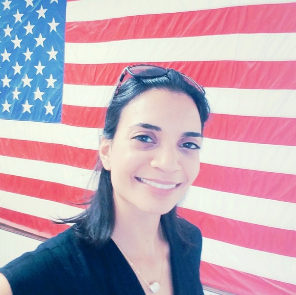 Meet your Posher Lani - Picture 2 of 2