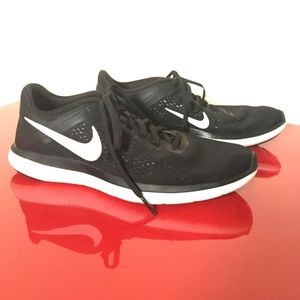 👻New Nike Flex 2016 Run