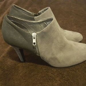 Dexflex Comfort Heels