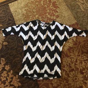 Chevron Top