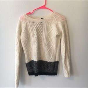 Comfortable gap brand sweater