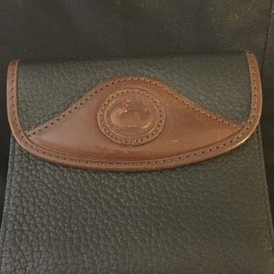 🌺VINTAGE DOONEY ALL WEATHER LEATHER WALLET