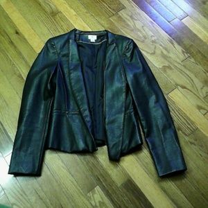 Women's soft black jacket( NWOT)