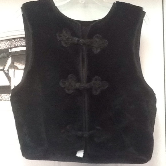 Faux-fur vest by Urban Hard Hatz