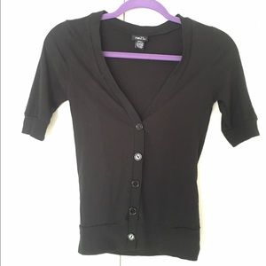 Short sleeve cardigan