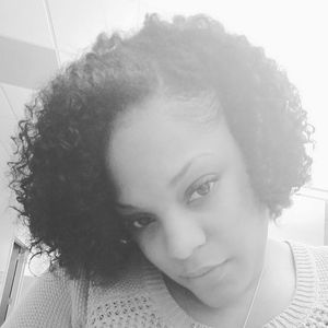 Meet your Posher, Ebony