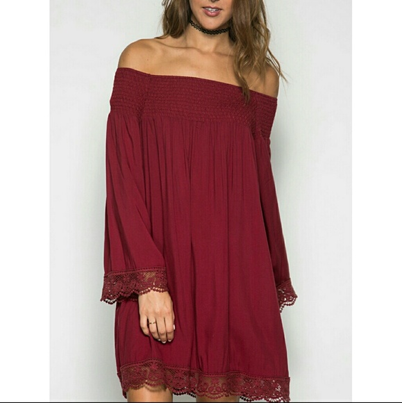 GORGEOUS😍 OFF THE SHOULDER DRESS