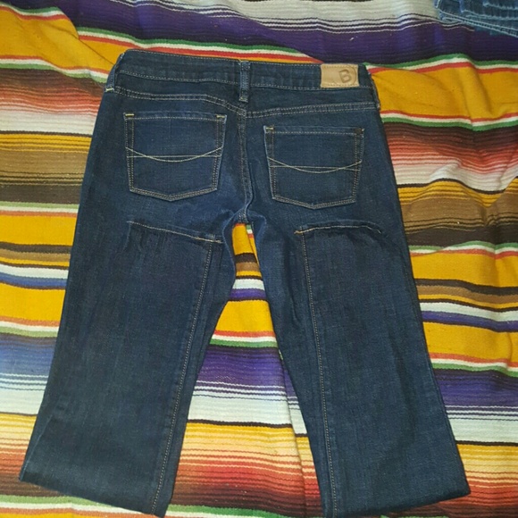 NEW!! Bullhead Jeans - Picture 4 of 8