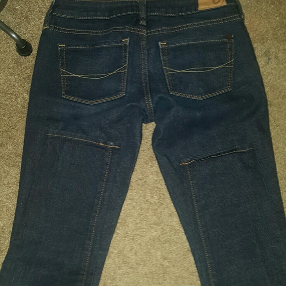 NEW!! Bullhead Jeans - Picture 5 of 8