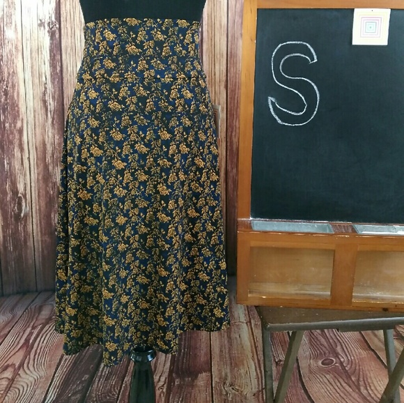 LuLaRoe Azure Skirt S