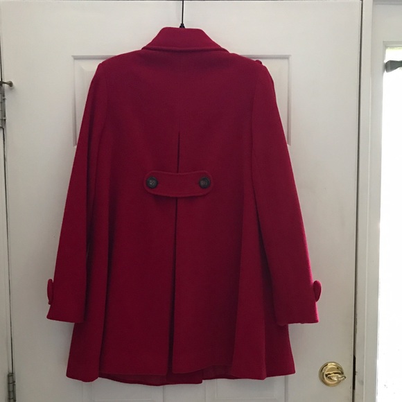 Via Red Coat - Picture 2 of 3