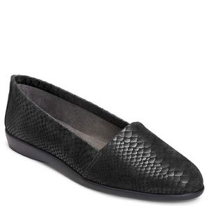 Black snake pattern flats