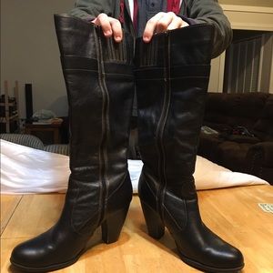 Born boc boots