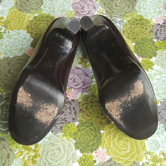 Michael Kors Platform Pumps - Picture 4 of 4