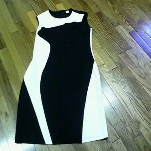 Women's dress (never worn)