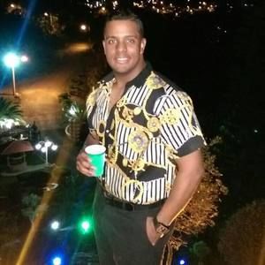 Meet your Posher, Richard