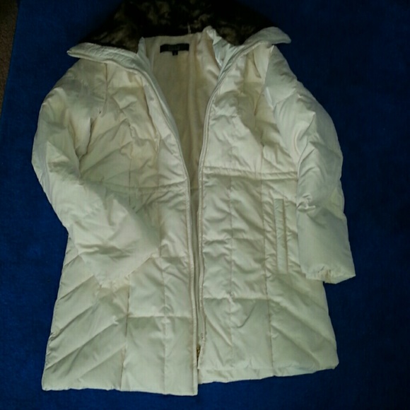 Ellen Tracy Jackets & Blazers - Ellen Tracy winter coat