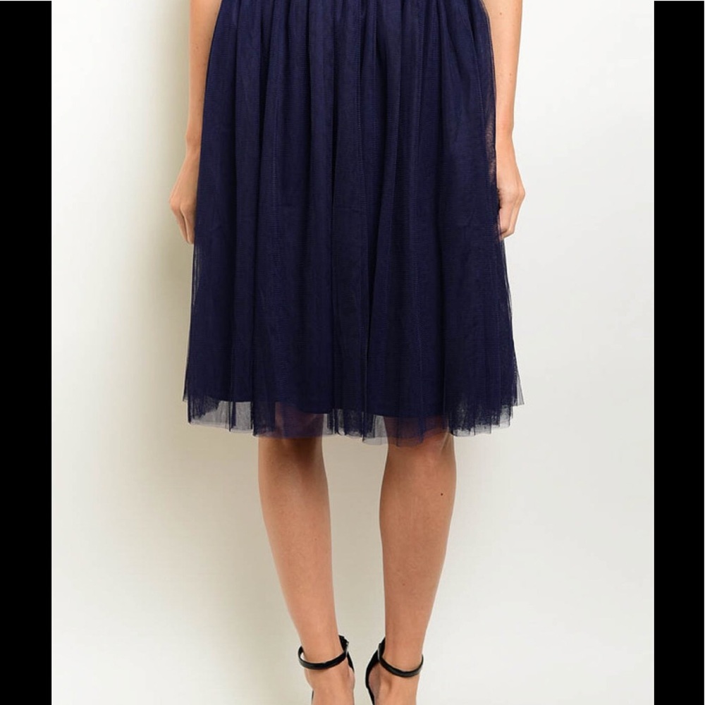 Navy Blue Tulle Midi Skirt NWT - Picture 8 of 8