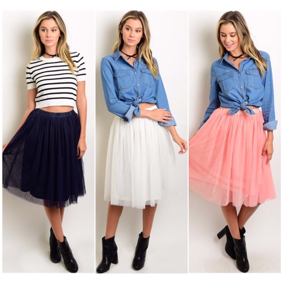 Navy Blue Tulle Midi Skirt NWT - Picture 6 of 8